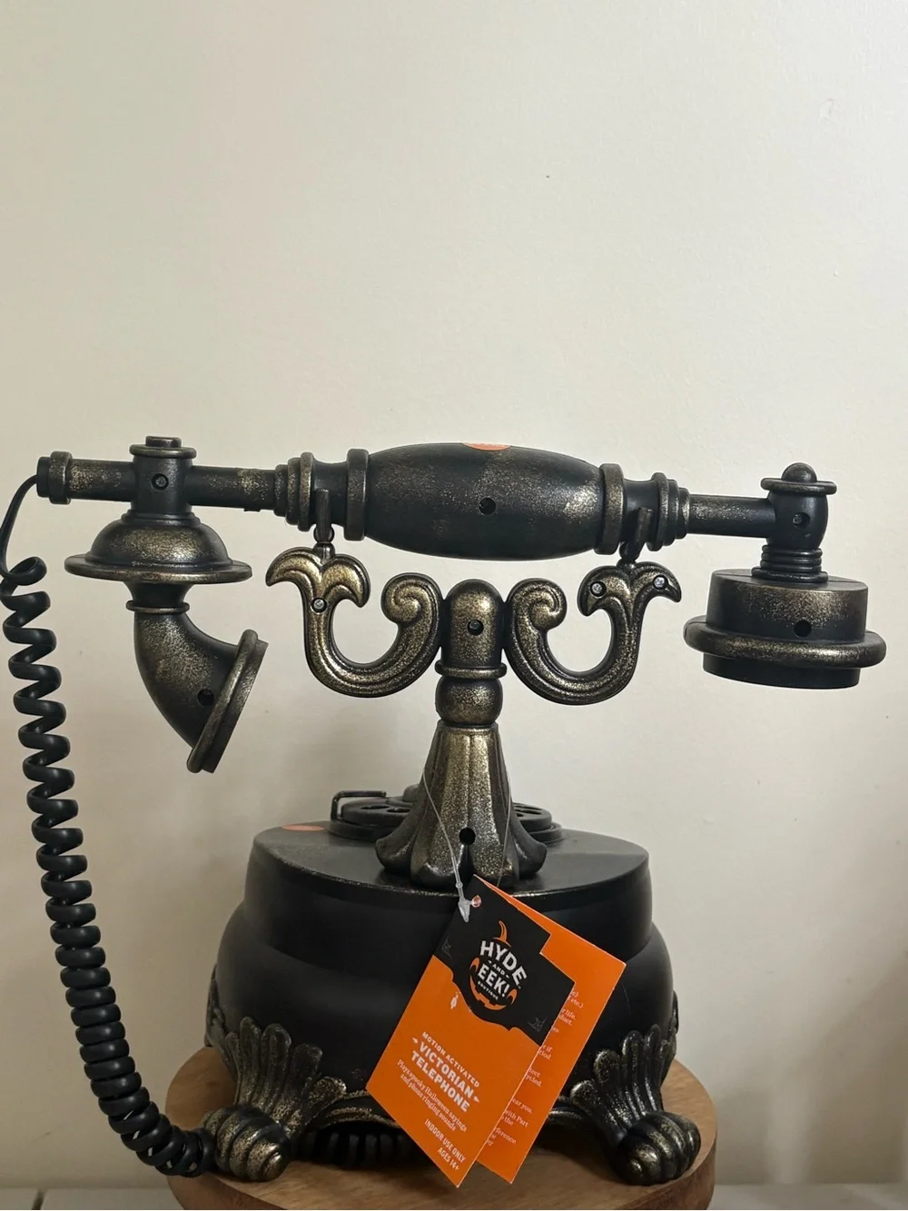 Halloween Talking Skull Telephone Prop Vintage/Antique Style Decor Halloween